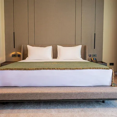 La Brisa Boutique Hotel 5*