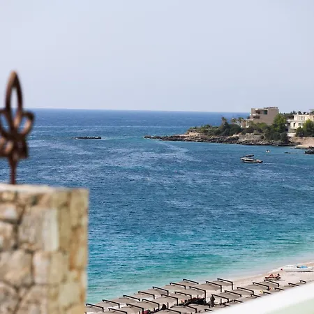 La Brisa Boutique Hotel