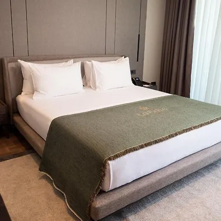 La Brisa Boutique Hotel