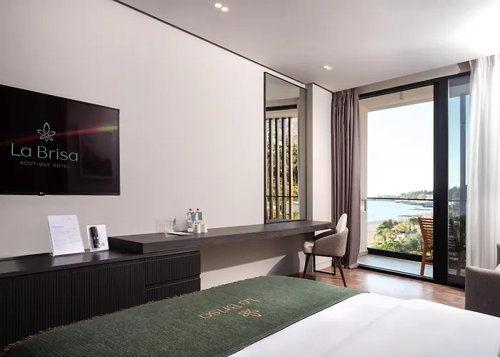 La Brisa Boutique 5*