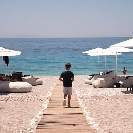 La Brisa Boutique Hotel 5*