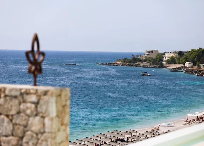 La Brisa Boutique Hotel