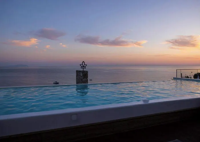 La Brisa Boutique 5*